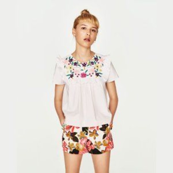 Zara size S embroidered boho top - Picture 2 of 8